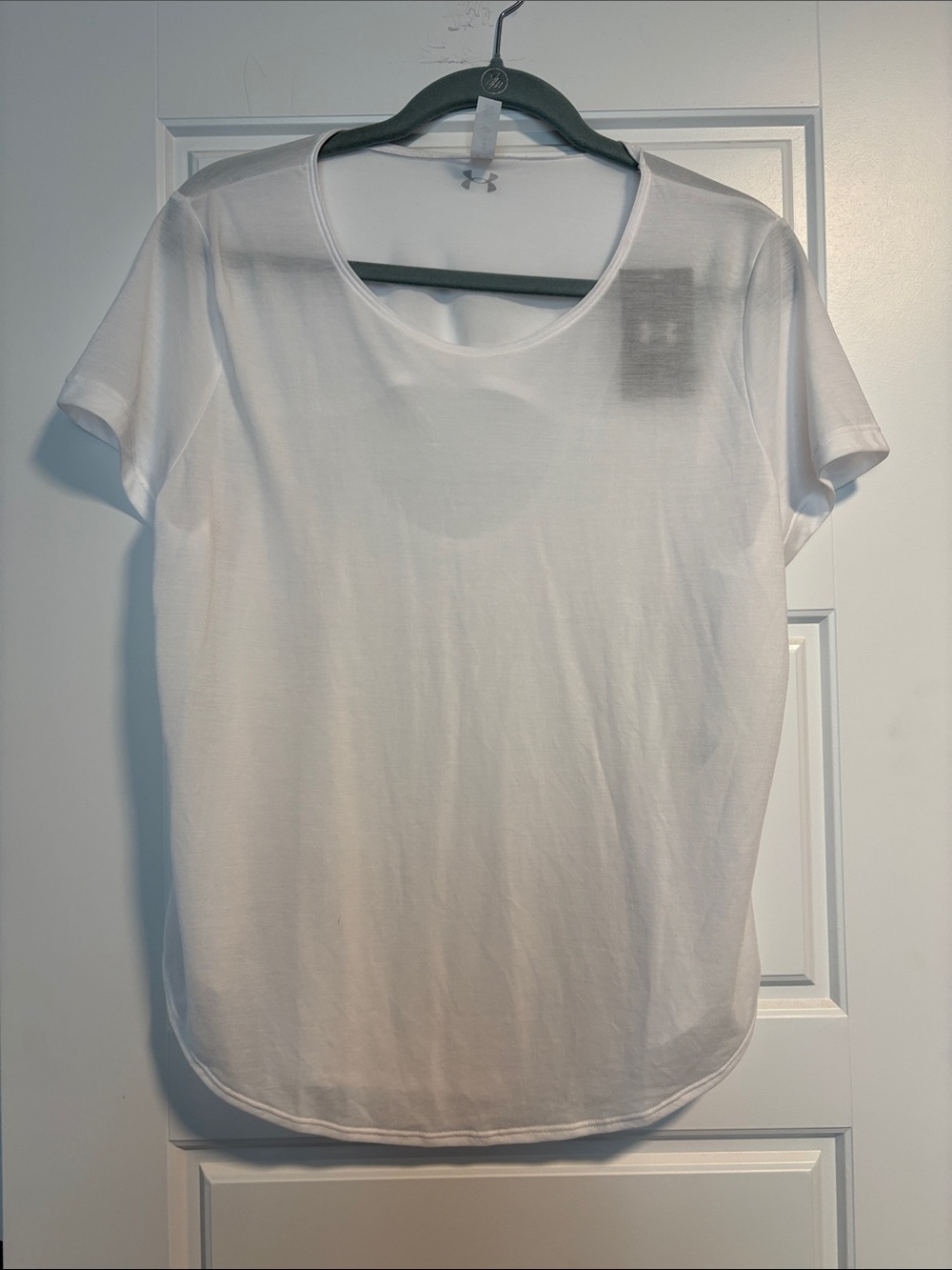 Under Armour White Scoop Neck Short Sleeve Performance Tee